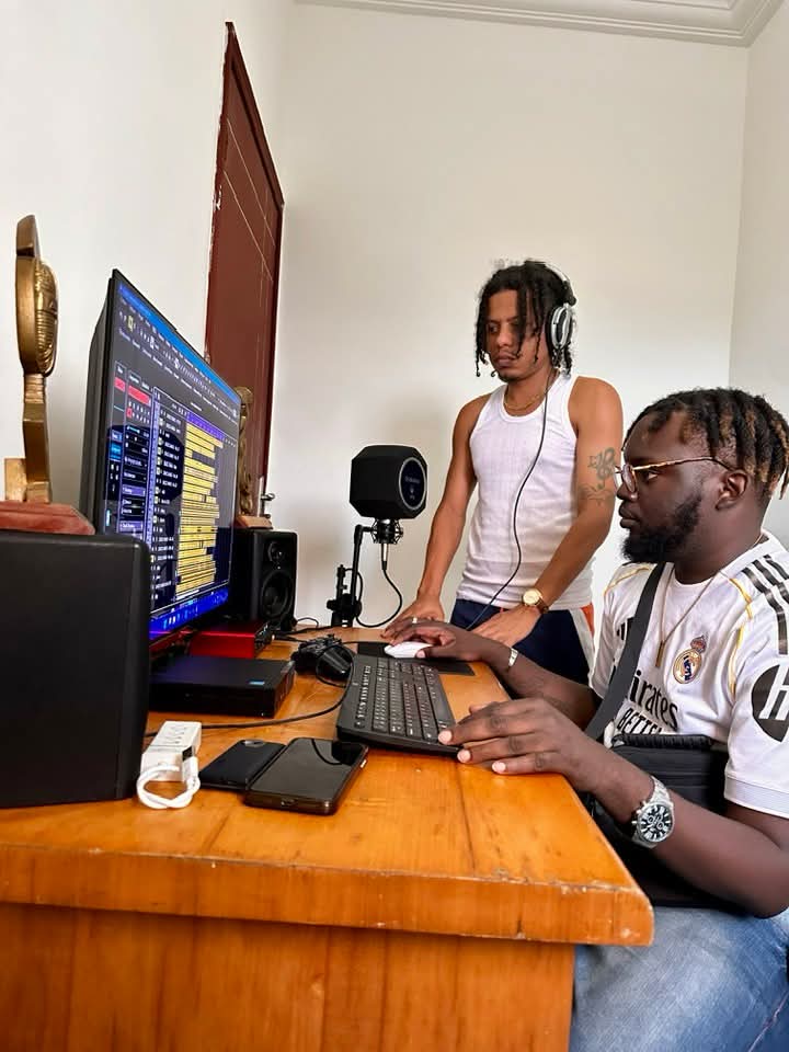 Bassé🇬🇦(Prévente)