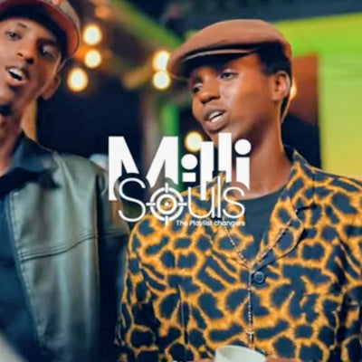 Prévente Officielle — “Komsa” de GIJO | Accès Exclusif